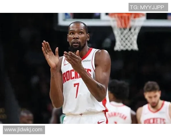 当代乔丹，卡子哥中距离绝杀火箭，杜兰特黯然退场，乌度卡该下课了